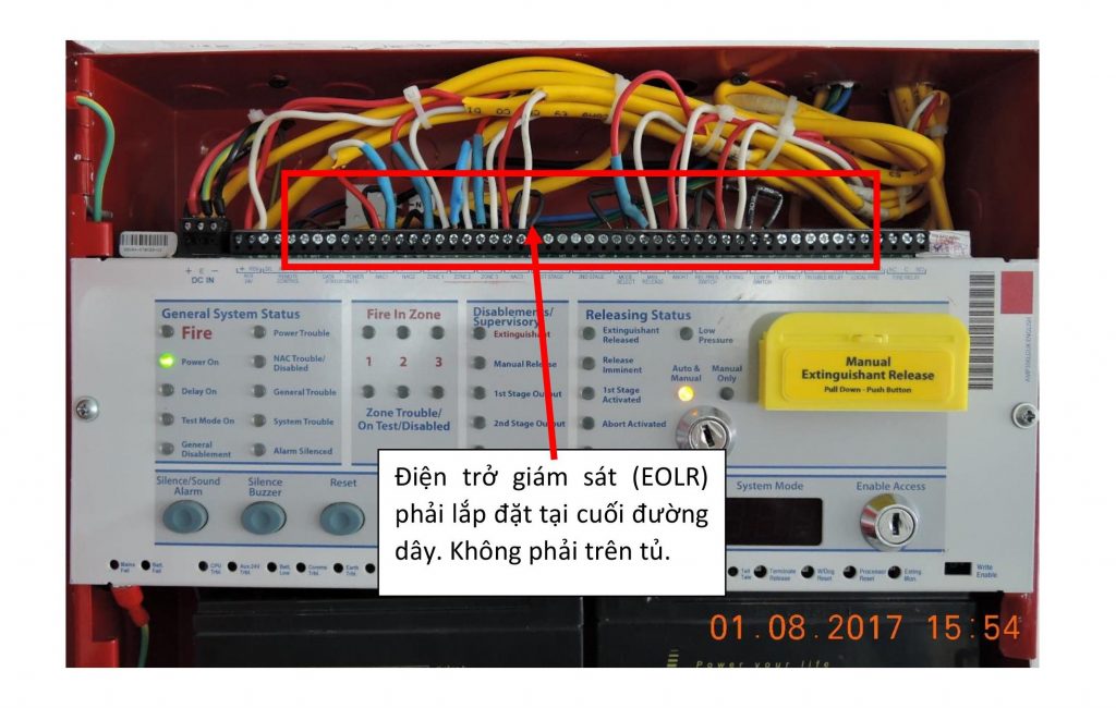 Khi thi công lắp đặt HTCC FirePro, KHÔNG NÊN lắp đặt điện trở giám sát (EOLR) trên tủ trung tâm chữa cháy